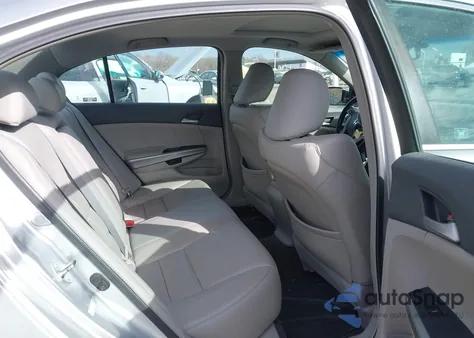 2009 Honda Accord 3.5 Ex-L from USA, damaged, VIN 1HGCP36809A015243